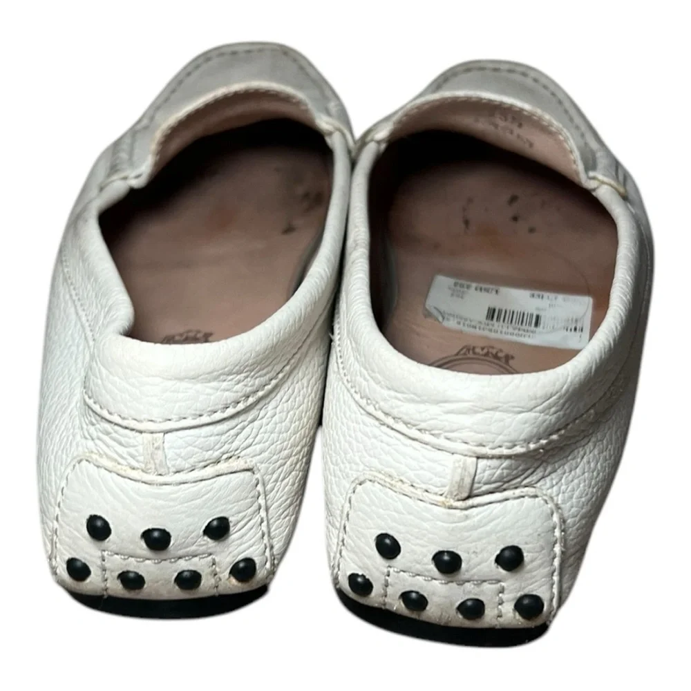 Tod's Big Girl Penny Loafer Moccasin Cream Off White Slip On Leather 35.5